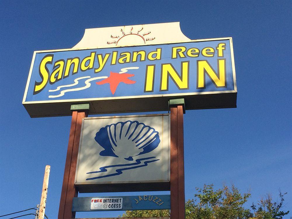 Sandyland Reef 2* Carpinteria